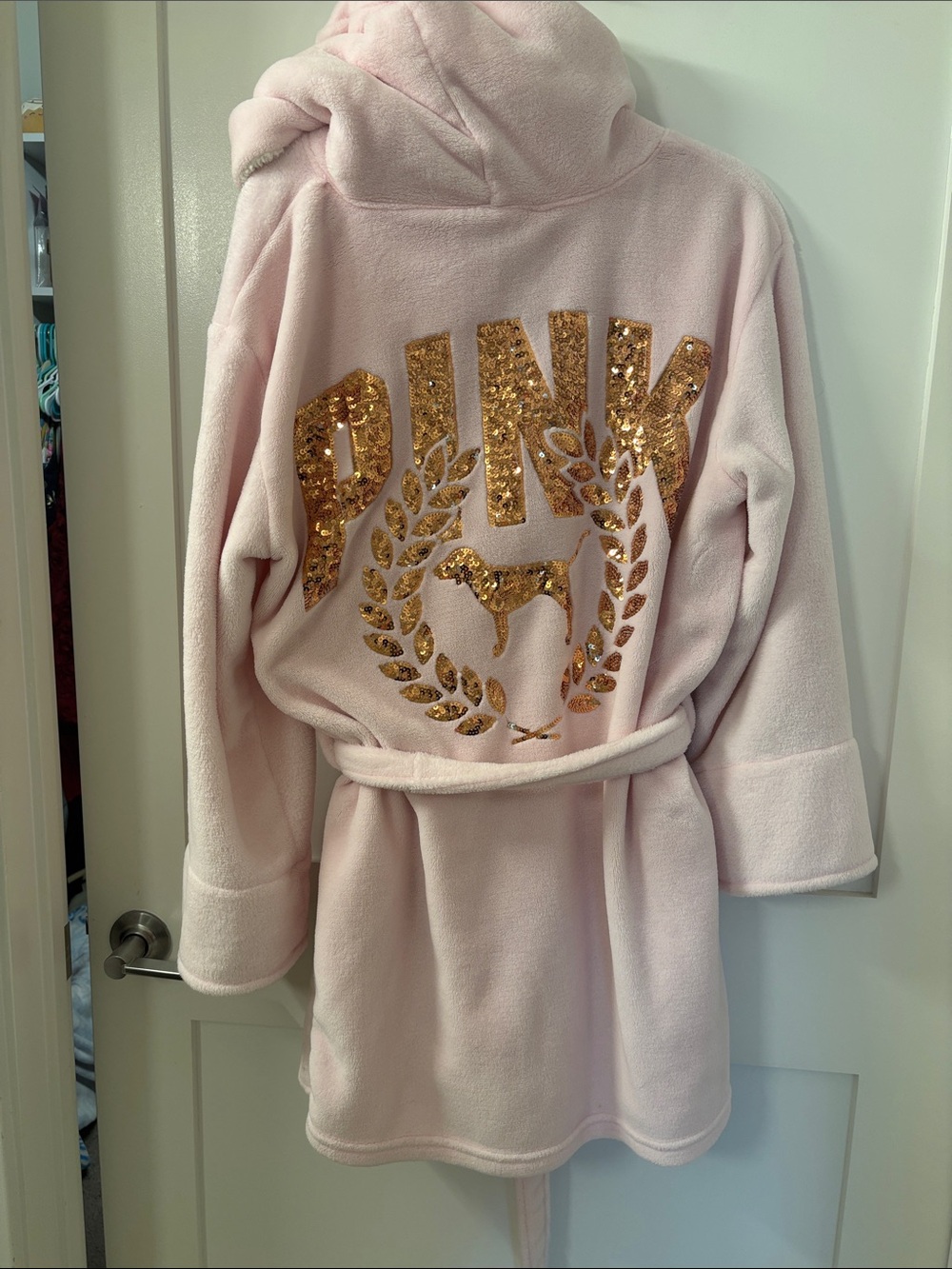 VS PINK Robe - Picture 6 of 6